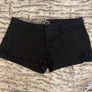Volcom shorts size 11